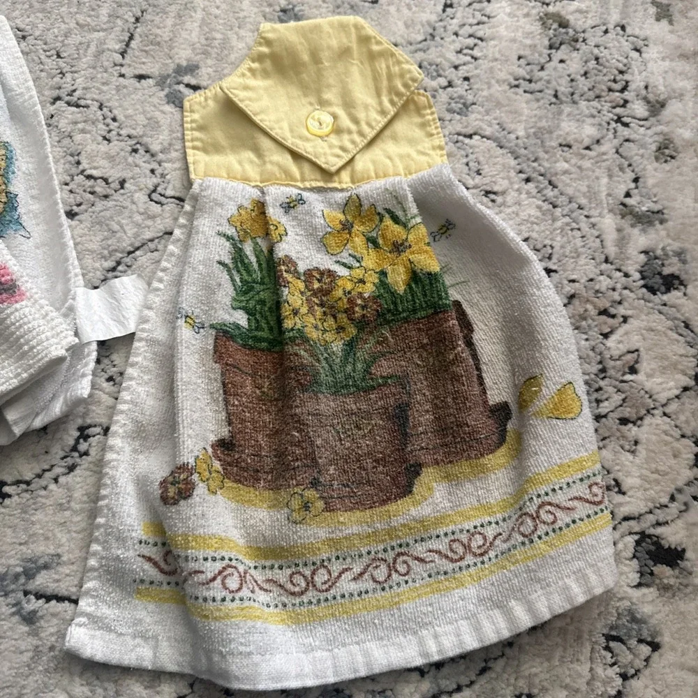 6 Vintage Cotton Floral Kitchen Linens - Towels Crochet Used As Is Cottagecore